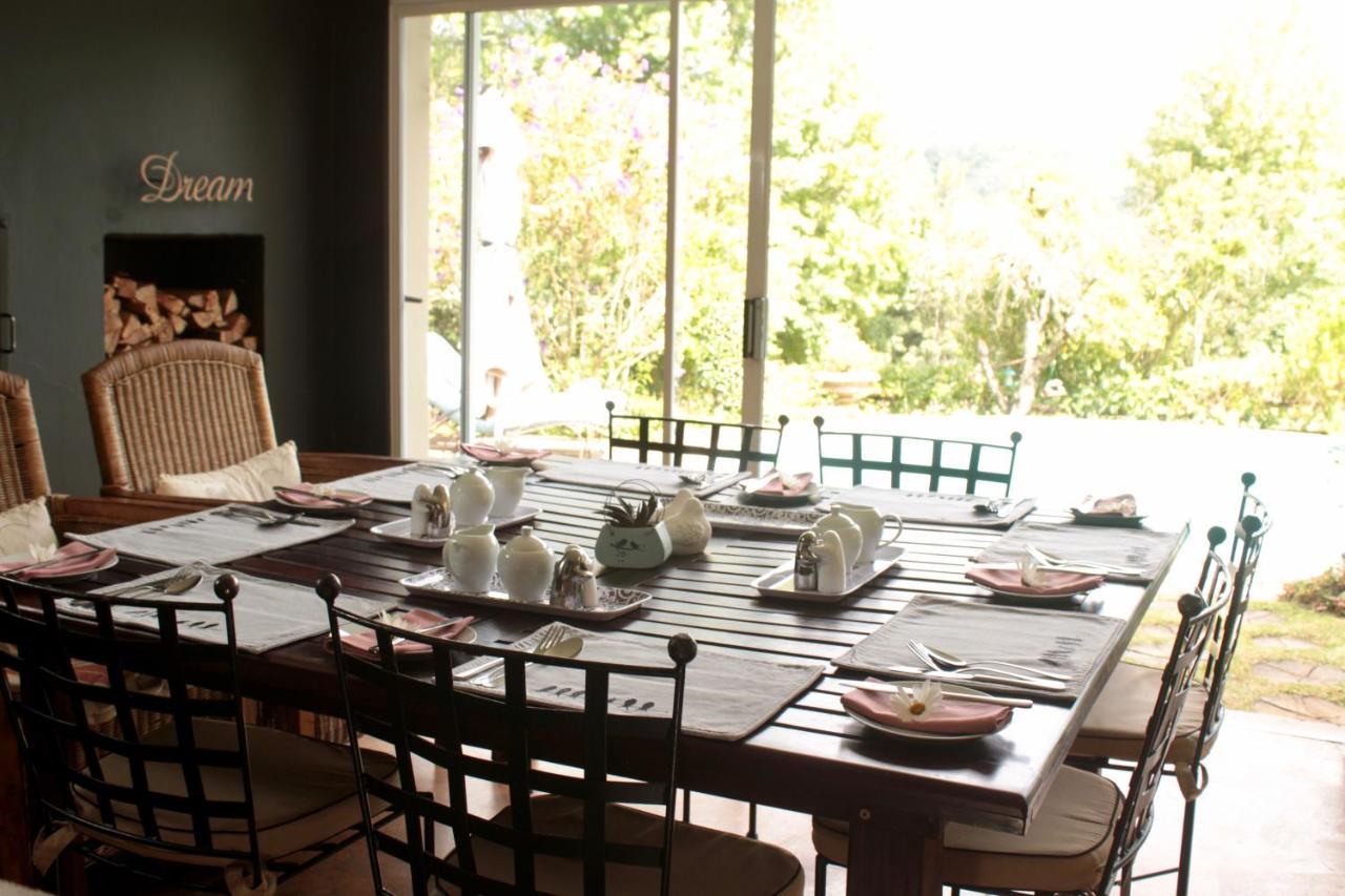 แคทกิ้น คอตเทจ เบด แอนด์ เบรคฟสต์ Bed & Breakfast Champagne Valley ภายนอก รูปภาพ